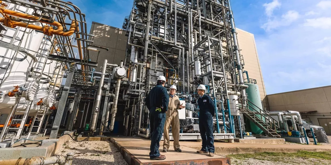 Honeywell provides integrated ICSS automation and control systems for UK carbon capture projects, enhancing safety, efficiency, and low-carbon industrial operations.