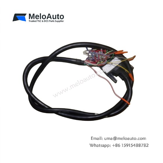 The GE IC693CBL315/B communication cable features a 10-foot length, 24-pin Fujitsu connector, and 28 AWG conductors for high-density 32-point modules in industrial automation.