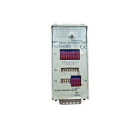 Schneider TSXACZ03 analog input module provides 8 channels of 4-20 mA input with 12-bit resolution. Features 500V isolation