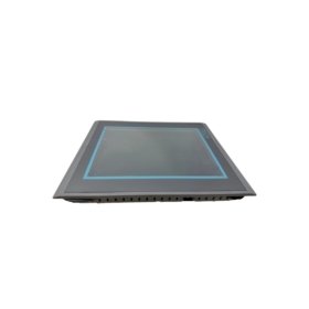 Siemens 6AV6541-0AA05-2BB0 operator panel. 5.7" color touchscreen, 320x240 resolution, RS-232/RS-485, 386 components, 680µF storage, 0.95kg.