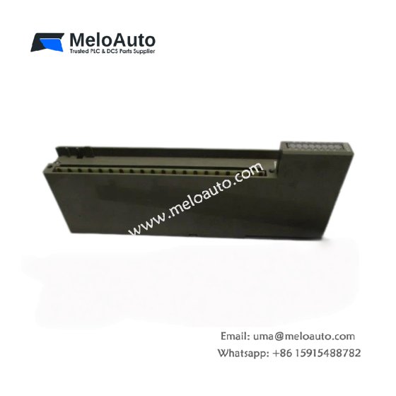 Fuji FTU210B output module with 10 relay outputs, 2A per channel, 24V DC operation, 330µF capacitor, 10ms response