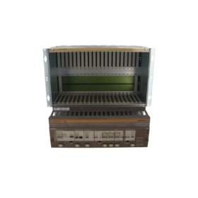 Siemens 6ES5183-3UA13 expansion unit for SIMATIC S5. 8 module slots, weight 3.2kg, size 233x254x182mm, passive backplane, no energy storage