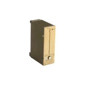 Siemens 6ES5477-8EC11 analog output module for SIMATIC S5. 4 isolated channels, 0-10V or 4-20mA, 12-bit resolution.