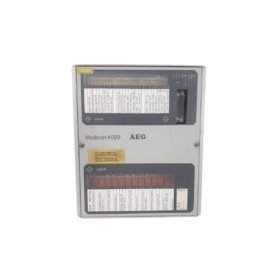 Schneider A020/E/24V control unit. 4 digital inputs, 2 transistor outputs, 24V DC, 98 components, 220µF storage, 0.28kg. For small automation.