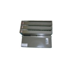 Fuji FTU233B output module with 8 NPN transistor channels. 0.5A per channel, 1000µF energy storage, 0.5ms response.