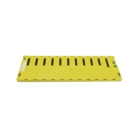 GE A03B-0807-C001 10-slot base unit for CNC and PLC racks. 9400µF total energy storage, 3.2 kg, 32-pin backplane connectors, 5V/12V/24V rails.