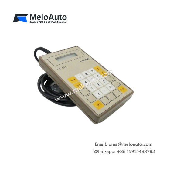 Siemens 6ES5393-0UA11 operator panel for SIMATIC S5 with 240x128 LCD display and 26-key membrane keypad. Features RS-232 communication