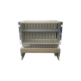Buy the Siemens 6ES5185-3UA11 SIMATIC S5 ER185U rack with 18 slots, 15A 5V supply, 4.0kg weight, and 1500µF capacitor for I/O expansion.