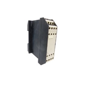 Siemens 6ES5400-7AA12 digital input module for SIMATIC S5. 8 channels, 24V DC, opto-isolated, 15ms response. For S5-100U and S5-115U systems.