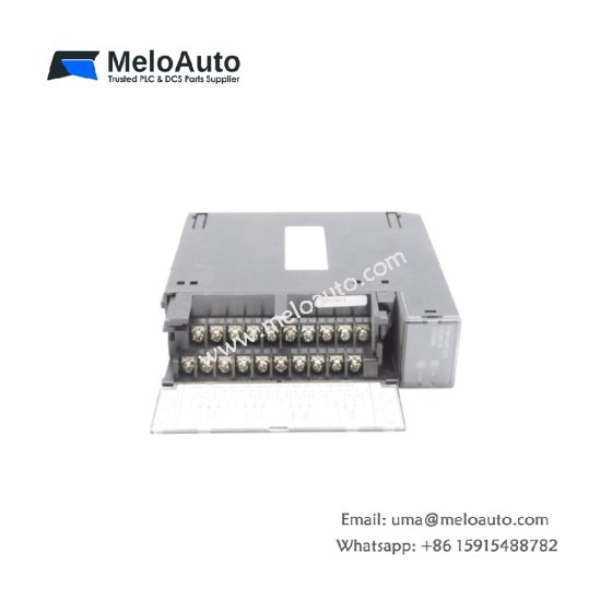GE IC693CMM302C communications module for Series 90-30 PLCs. Modbus RTU, RS-232/RS-485, weight 0.35kg, size 127x55x140mm