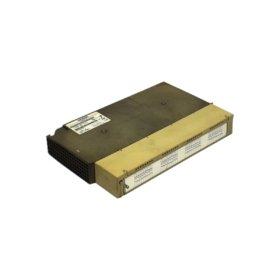 Siemens 6ES5482-7LA11 digital I/O module, 16 inputs and 16 outputs, 24V DC, short-circuit protection. For SIMATIC S5 systems