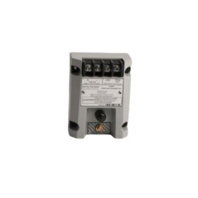 Bently Nevada 990-05-50-02-00 vibration transmitter: 4–20 mA loop-powered output, 4–1,000 Hz range, IP65, DIN rail mount. View full specs.